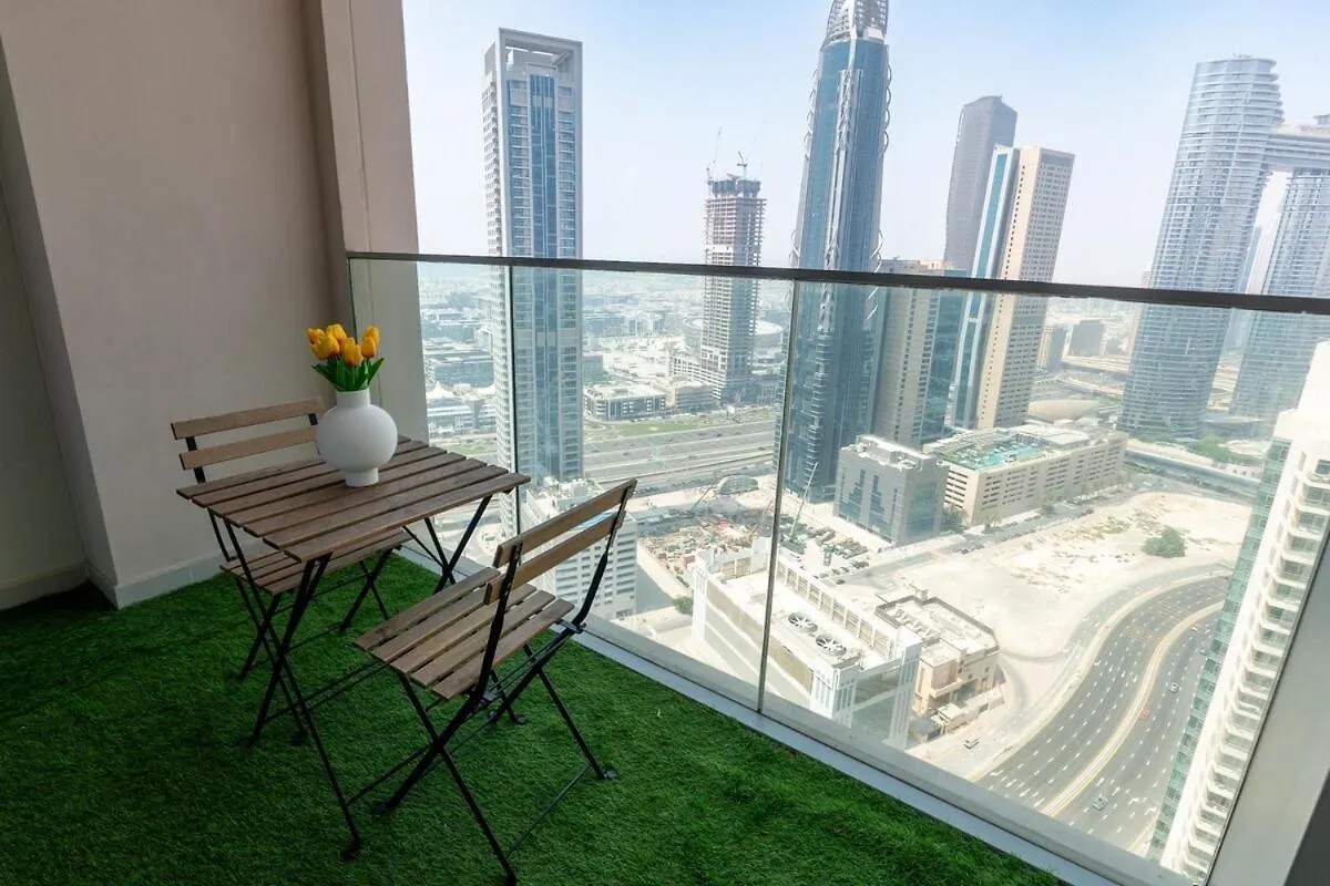 Διαμέρισμα Forte Tower 1 - Luxury 2 Bedroom Ντουμπάι